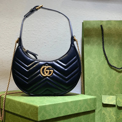 Guc*i gg marmont half moon luxury handbag black 24cm - main image