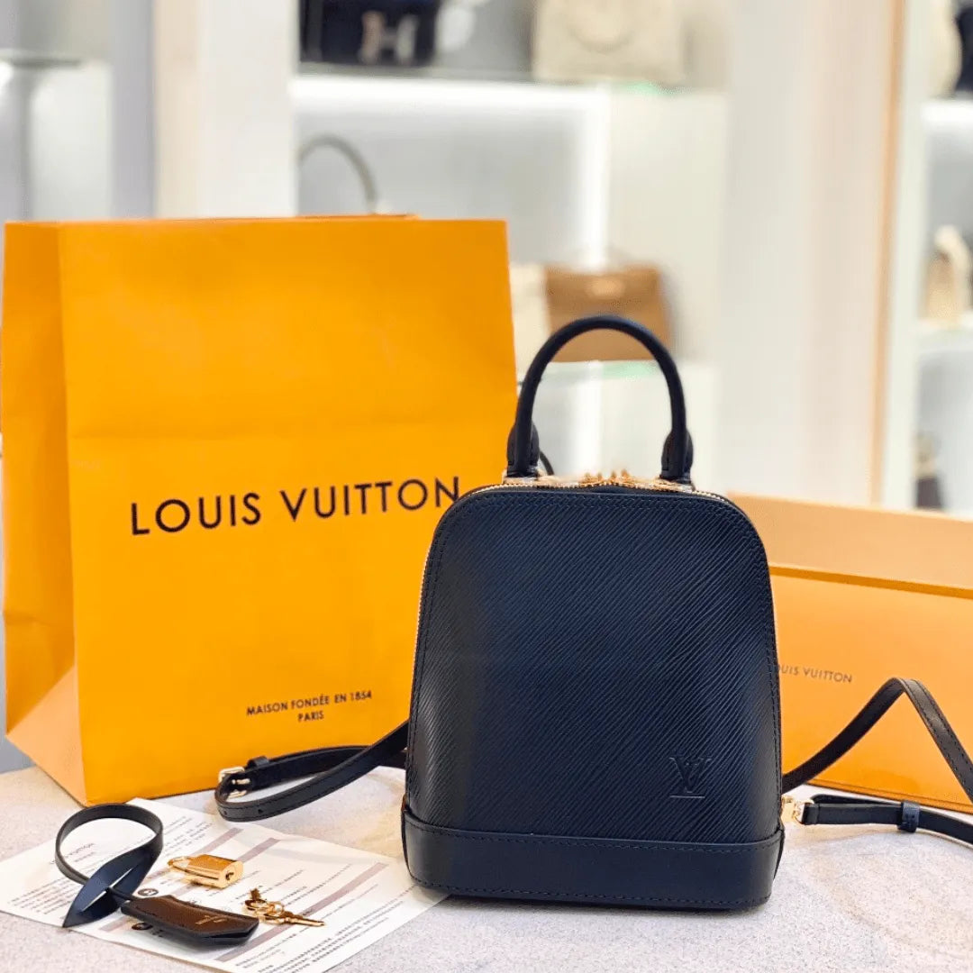 Lou*s Vuitt*n lv alma backpack woman’s black 15x20x10cm - main image
