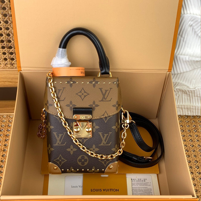 Lou*s Vuitt*n lv camera box monogram like auth handbags 12.5×17.6x6cm - main image