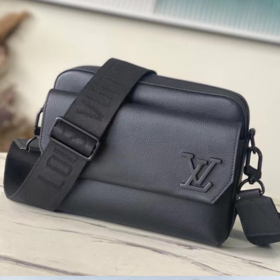 Lou*s Vuitt*n lv fastline men’s handbag black 23.5x18x7cm - main image