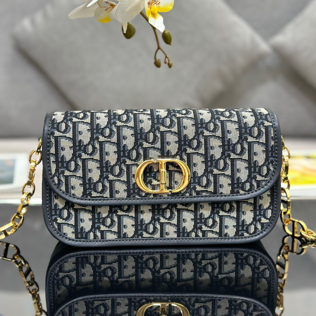 Di*r 30 montaigne avenue monogram super bag 22.5x12cm - main image