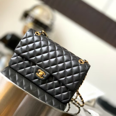 Chan*l charm like auth handbag sheepskin black lock gold 25x16x7cm - main image