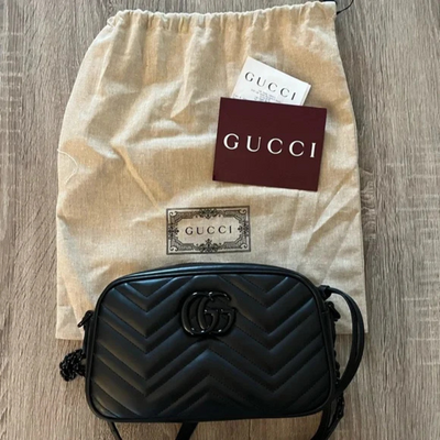 Guc*i gg marmont matelassé mini camera bag in black - main image