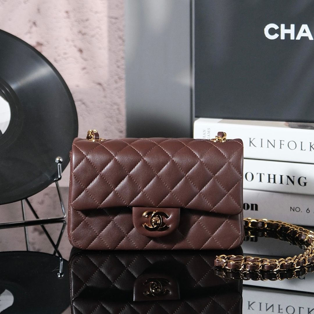 Chan*l classic mahroon colour with gold hardware - main image