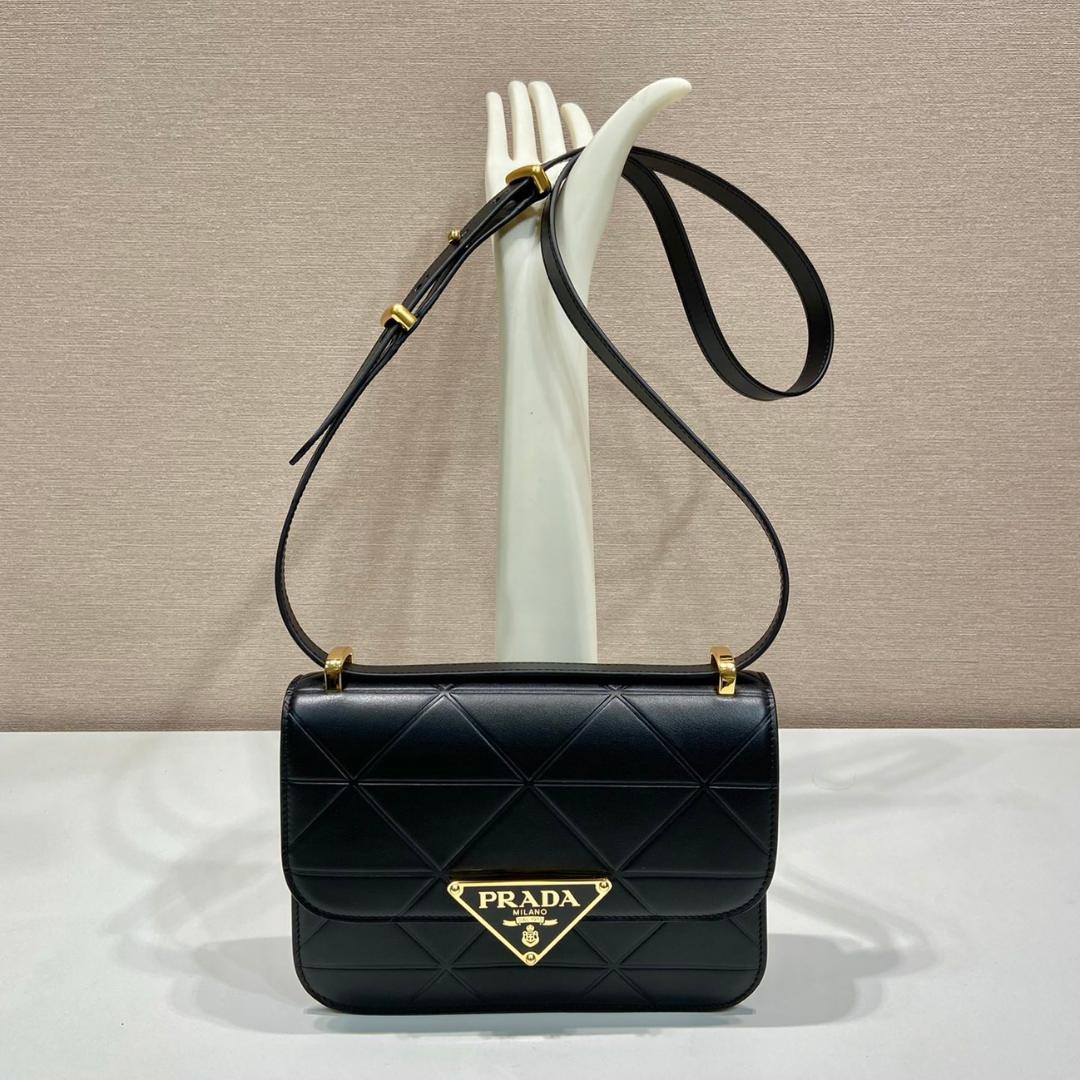 Pr*da pattina in pelle calfskin black - main image