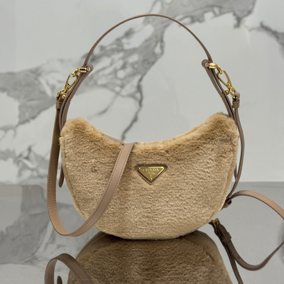 Pr*da leather and shearling arquã¨ handbag - main image