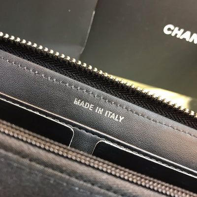 Chan*l wallet like auth black grained leather silver lock 19x10cm - image 2