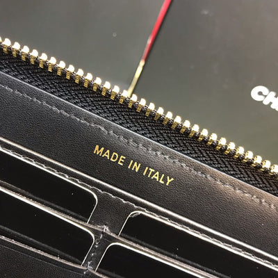 Chan*l wallet black grained leather gold lock 19×10.5cm - image 2