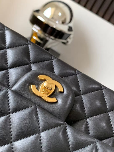 Chan*l charm like auth handbag sheepskin black lock gold 25x16x7cm - image 7