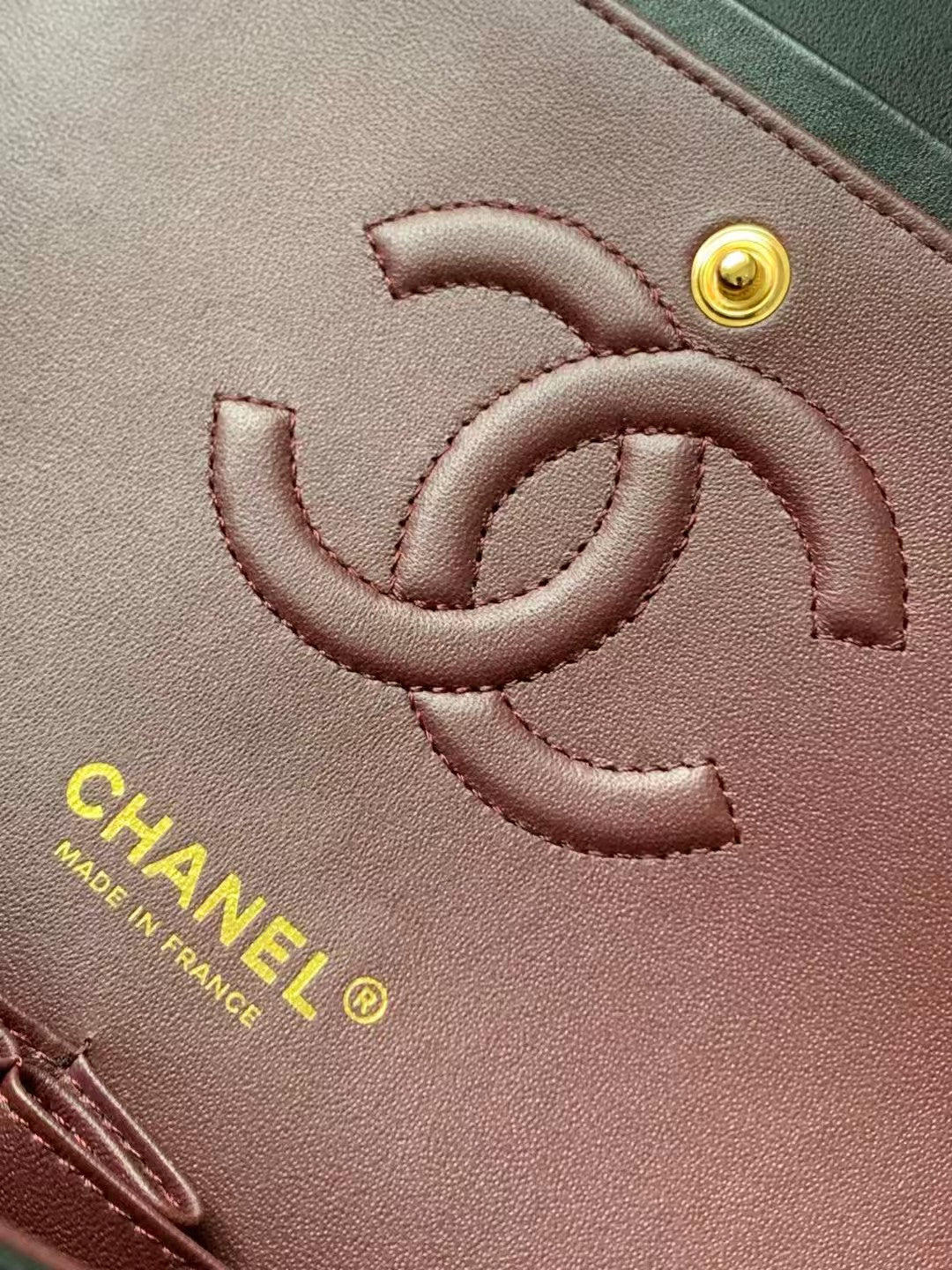 Chan*l charm like auth handbag sheepskin black lock gold 25x16x7cm - image 9