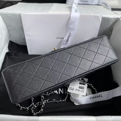 Chan*l classic handbag black with silver lock 25cm - image 3
