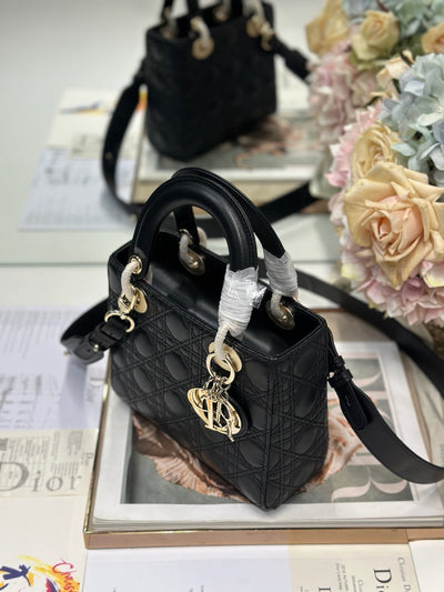 Di*r lady small black handbag - image 3