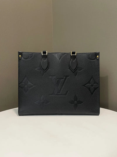 Lou*s Vuitt*n black empreinte monogram giant onthego mm - image 2