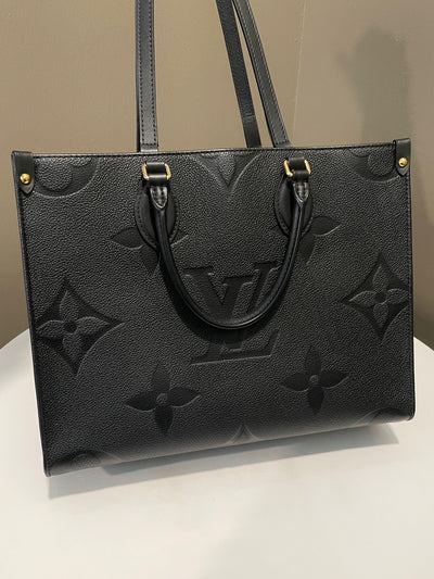 Lou*s Vuitt*n black empreinte monogram giant onthego mm - image 4