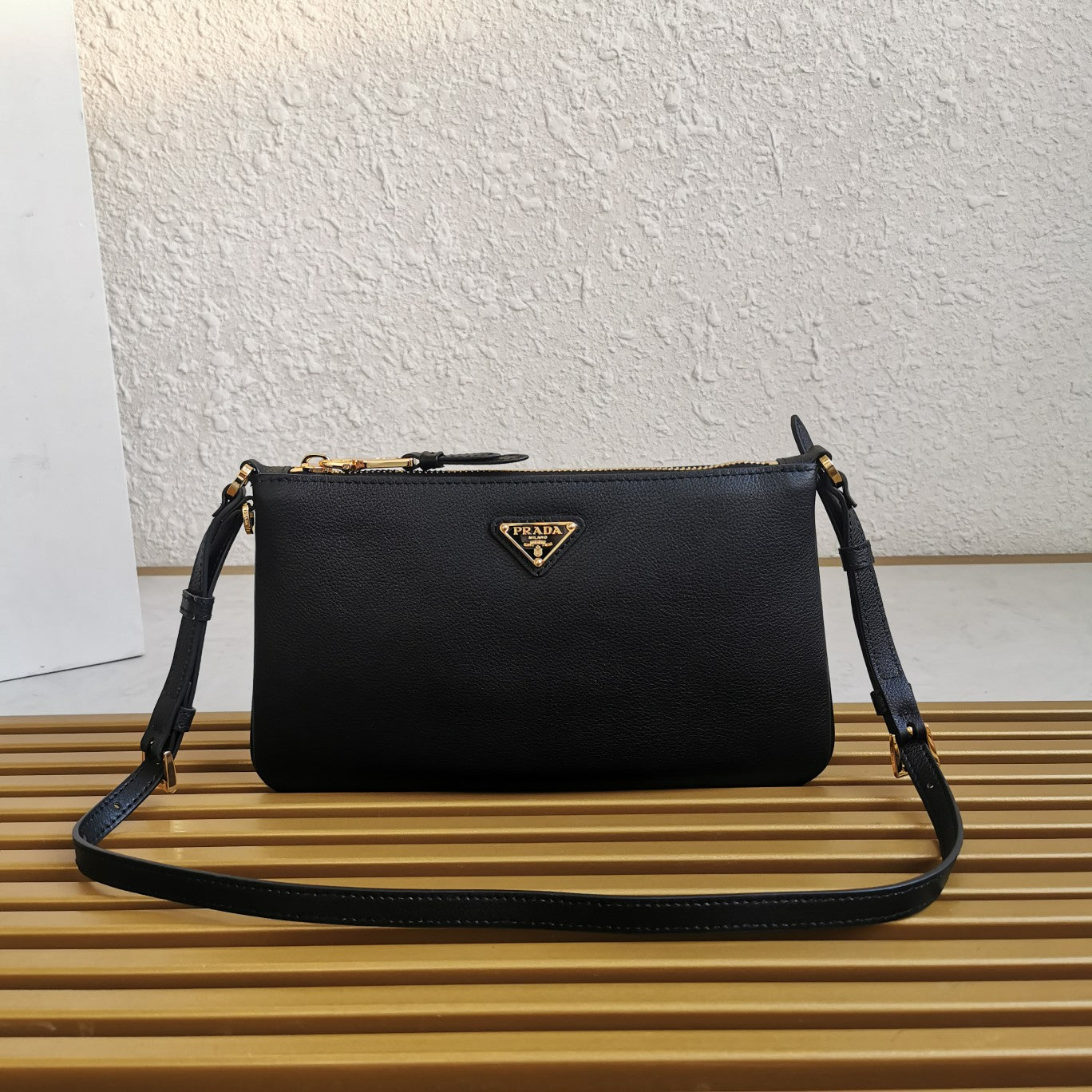 Pr*da leather shoulder bag - image 6