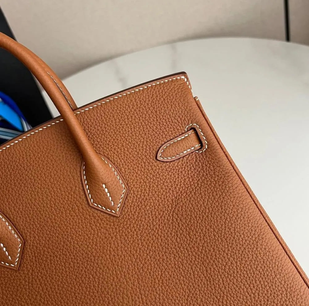 Herm*s birkin 25 gold colour with gold hardware - image 7