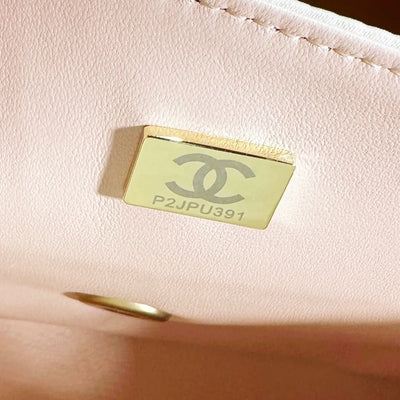 Chan*l cruise 2021 classic bag - image 4