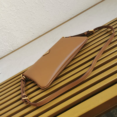 Pr*da leather shoulder bag - image 7