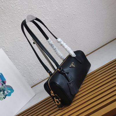 Pr*da black medium leather top-handle bag with padlock - image 6