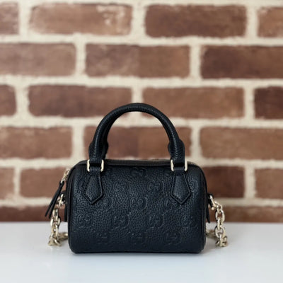Guc*i gg emblem medium boston bag in black leather - main image