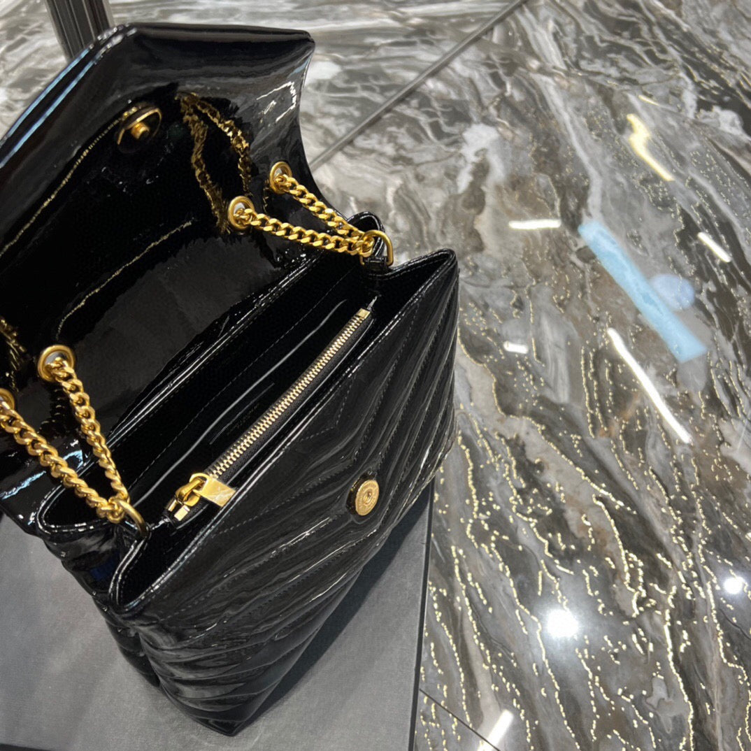 saint laurent ‘loulou medium’ shoulder bag - image 5