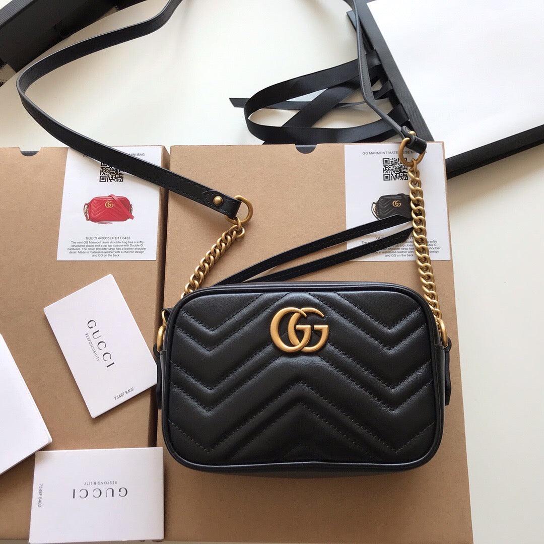 Guc*i calfskin matelasse mini gg marmont chain shoulder - image 7