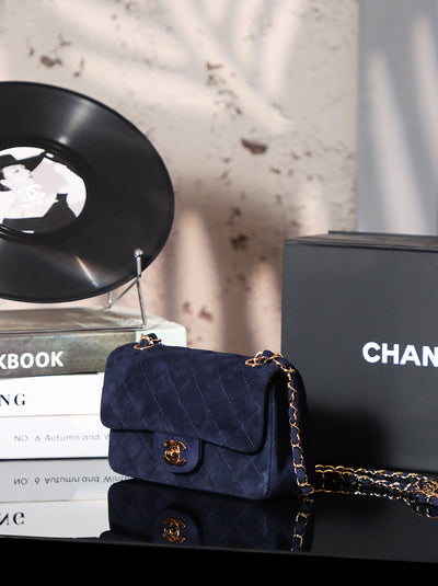 Chan*l vintage double flap bag suede - image 6