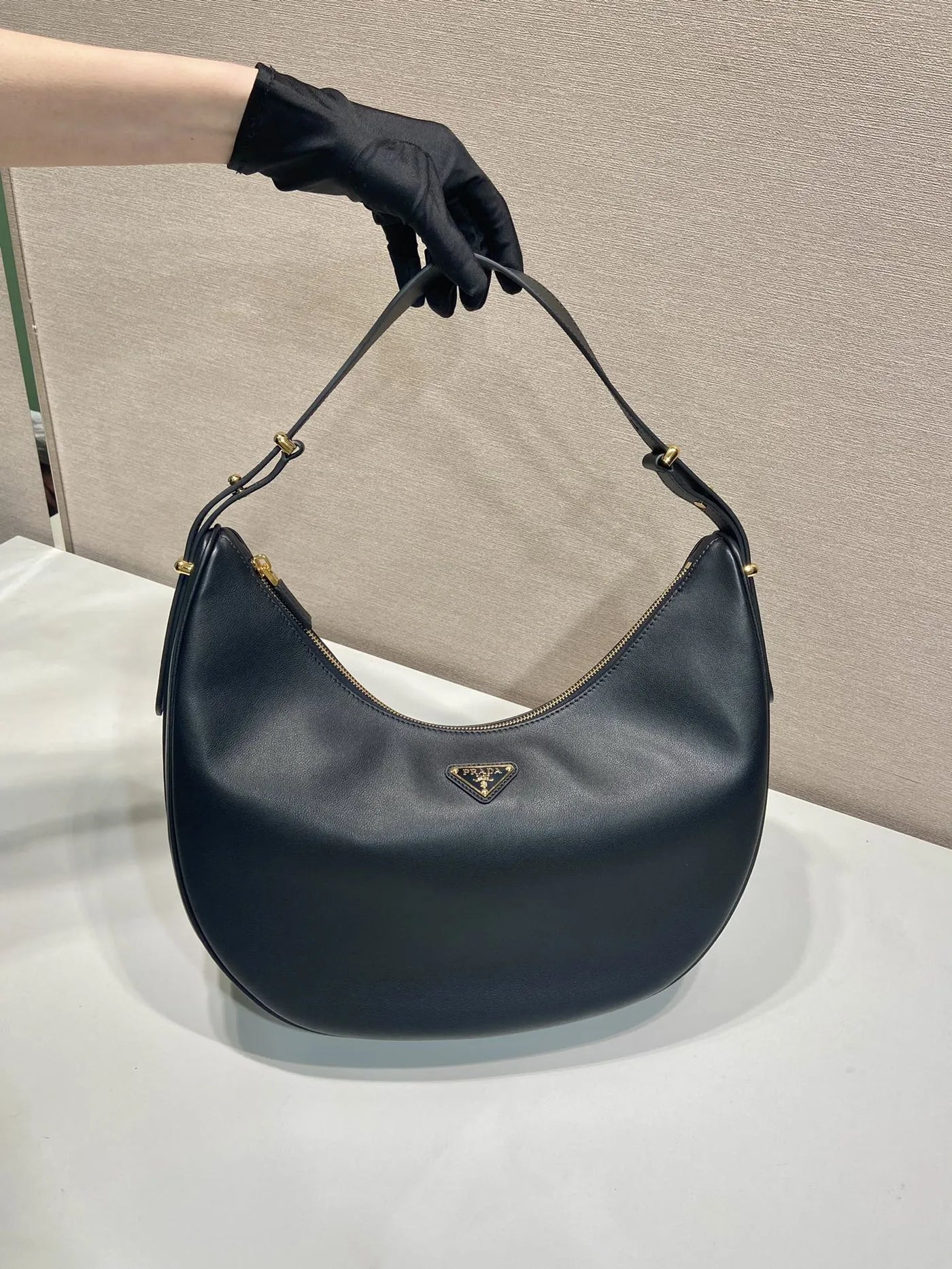Pr*da arche small leather shoulder bag - image 8