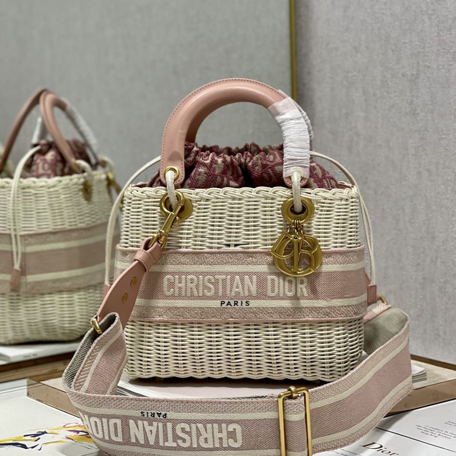 lady Di*r wicker bag (high-end grade) - image 5