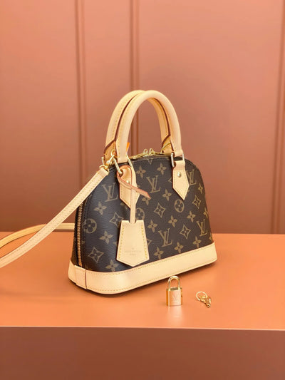 Lou*s Vuitt*n monogram alma bb - image 9