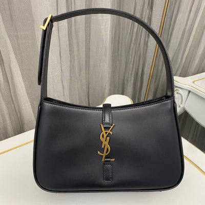 saint laurent  le 5 a 7 mini hobo bag – black - main image