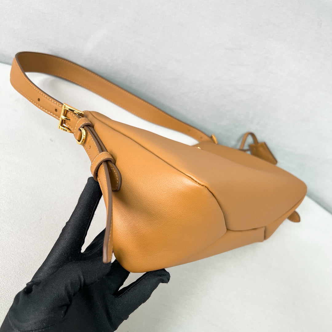Pr*da medium aimée shoulder bag | brown - image 8