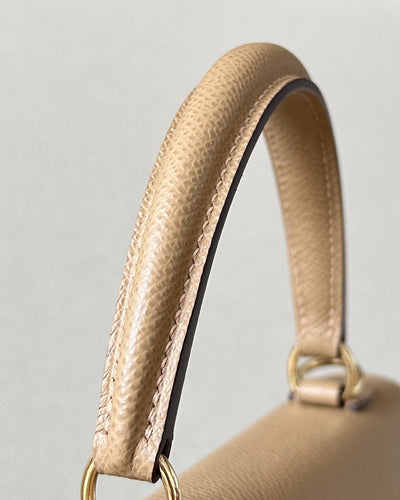 Herm*s kelly 20 gold hardware - image 9