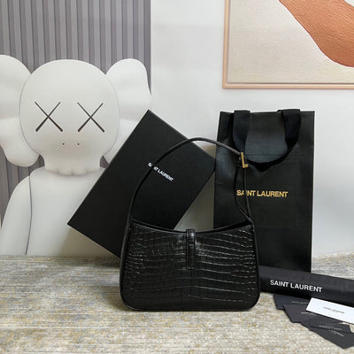saint laurent le 5 à 7 green crocodile-effect leather shoulder bag in black - image 3