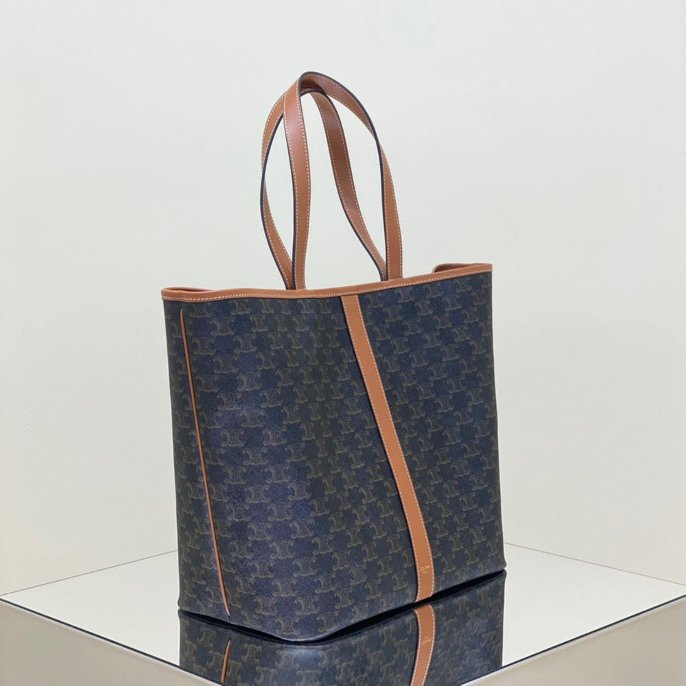 CEL Triomphe Canvas Shopping Tote - Image 2