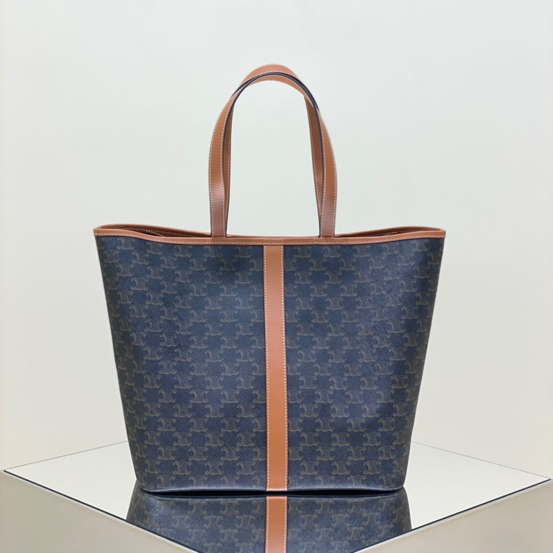 CEL Triomphe Canvas Shopping Tote - Image 11