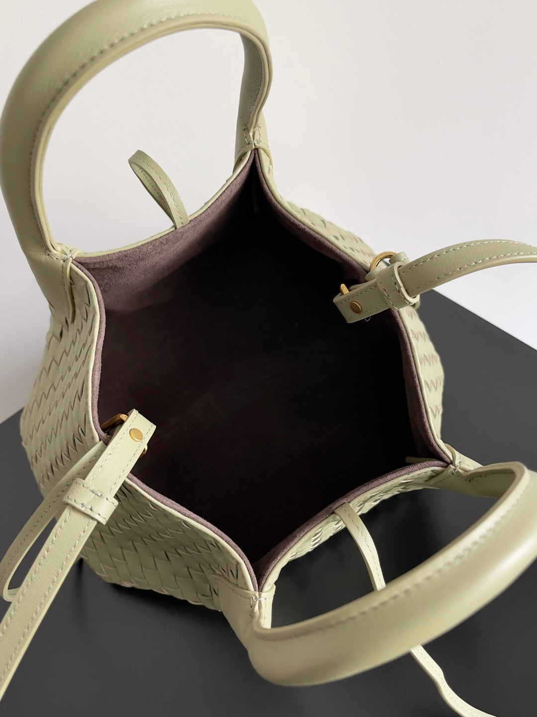 SMALL PINACOTECA REVERSIBLE TOTE BAG 24 IN MATCHA LAMBSKIN AND BROWN SUEDE - Image 5