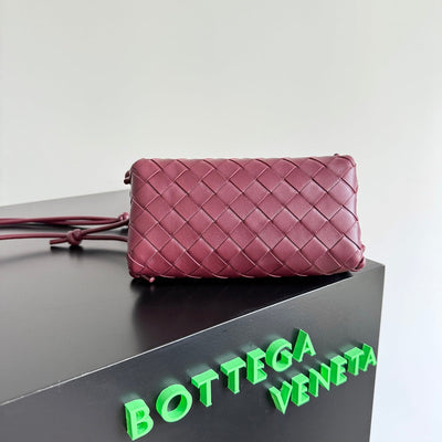 CONCERT POUCH 18.5 IN BURGUNDY LAMBSKIN