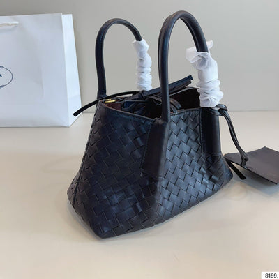 SMALL PINACOTECA TOTE BAG 25 IN BLACK CALFSKIN - Image 9