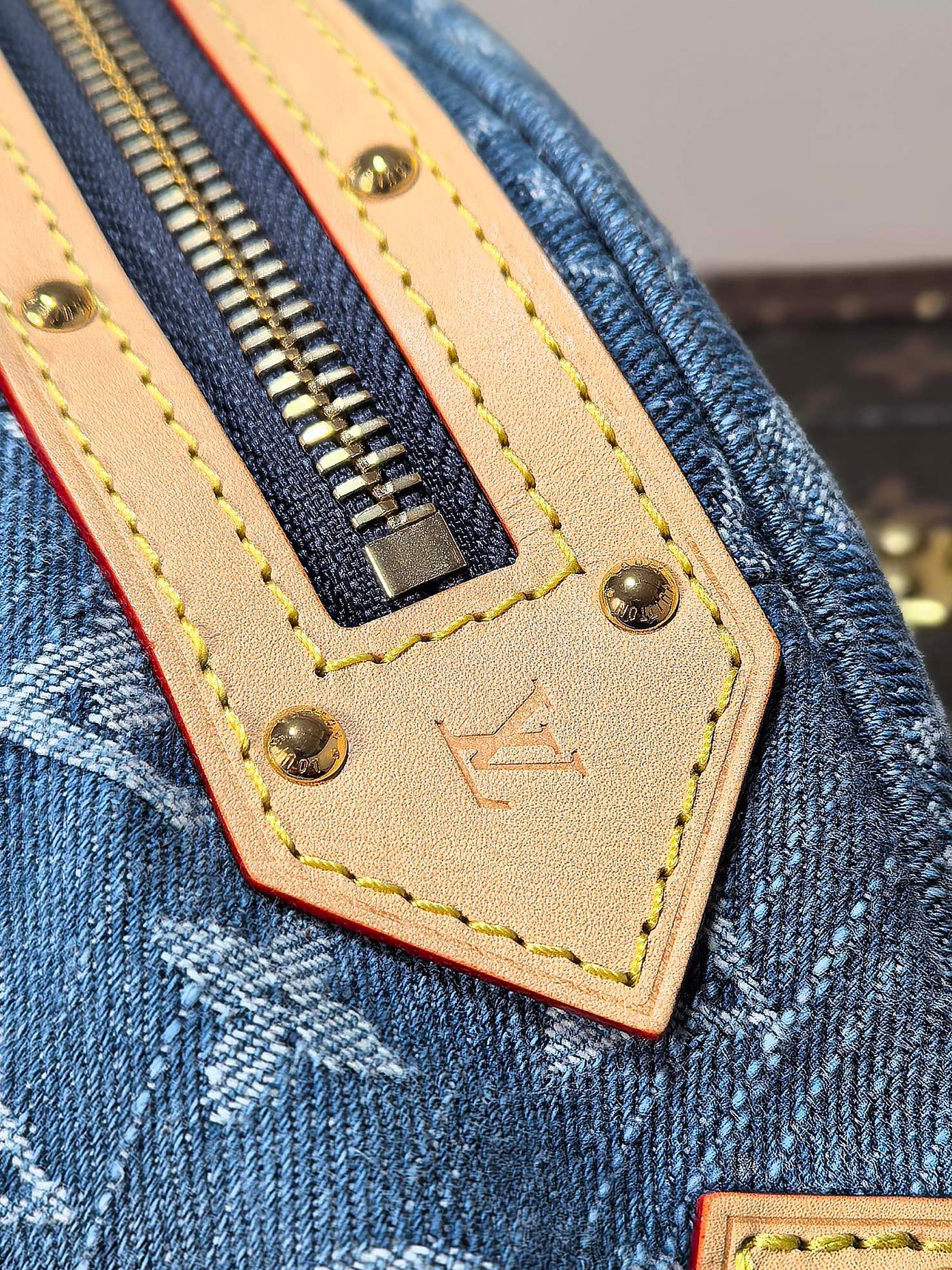 lv 25s bumbag 38 in blue monogram denim leather trim gold hardware - image 8