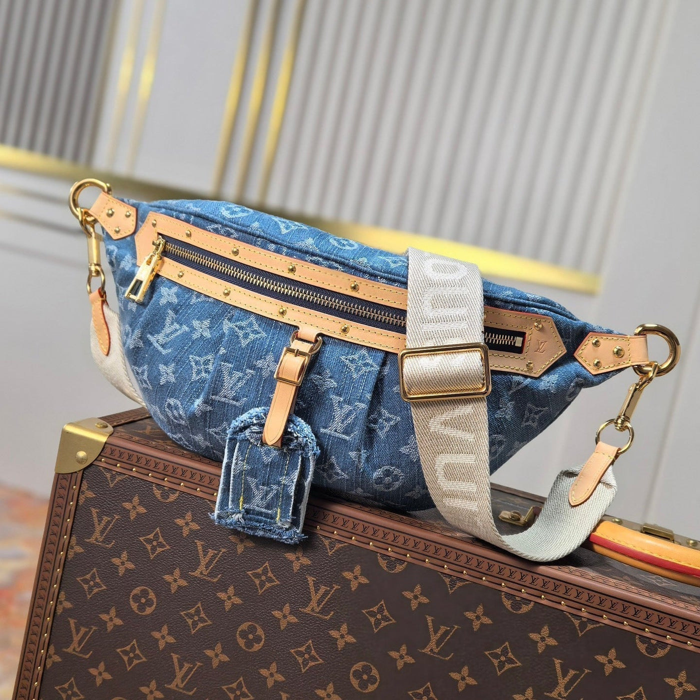 lv 25s bumbag 38 in blue monogram denim leather trim gold hardware - main image