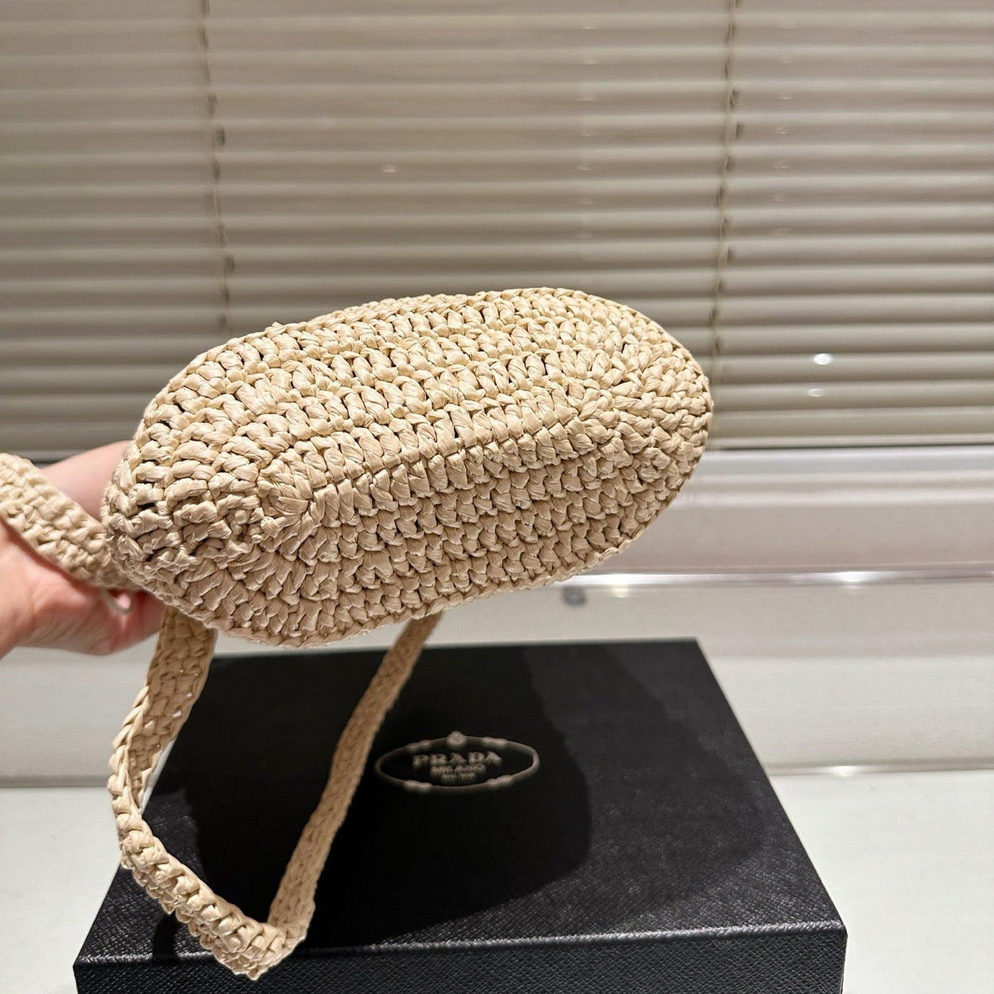 CROCHET BUCKET BAG 18 IN BEIGE WOVEN RAFFIA EMBROIDED LOGO