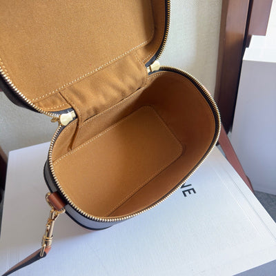 VANITY 18 IN BLACK TRIOMPHE CANVAS AND BROWN CALFSKIN GOLD HARDWARE - Image 7