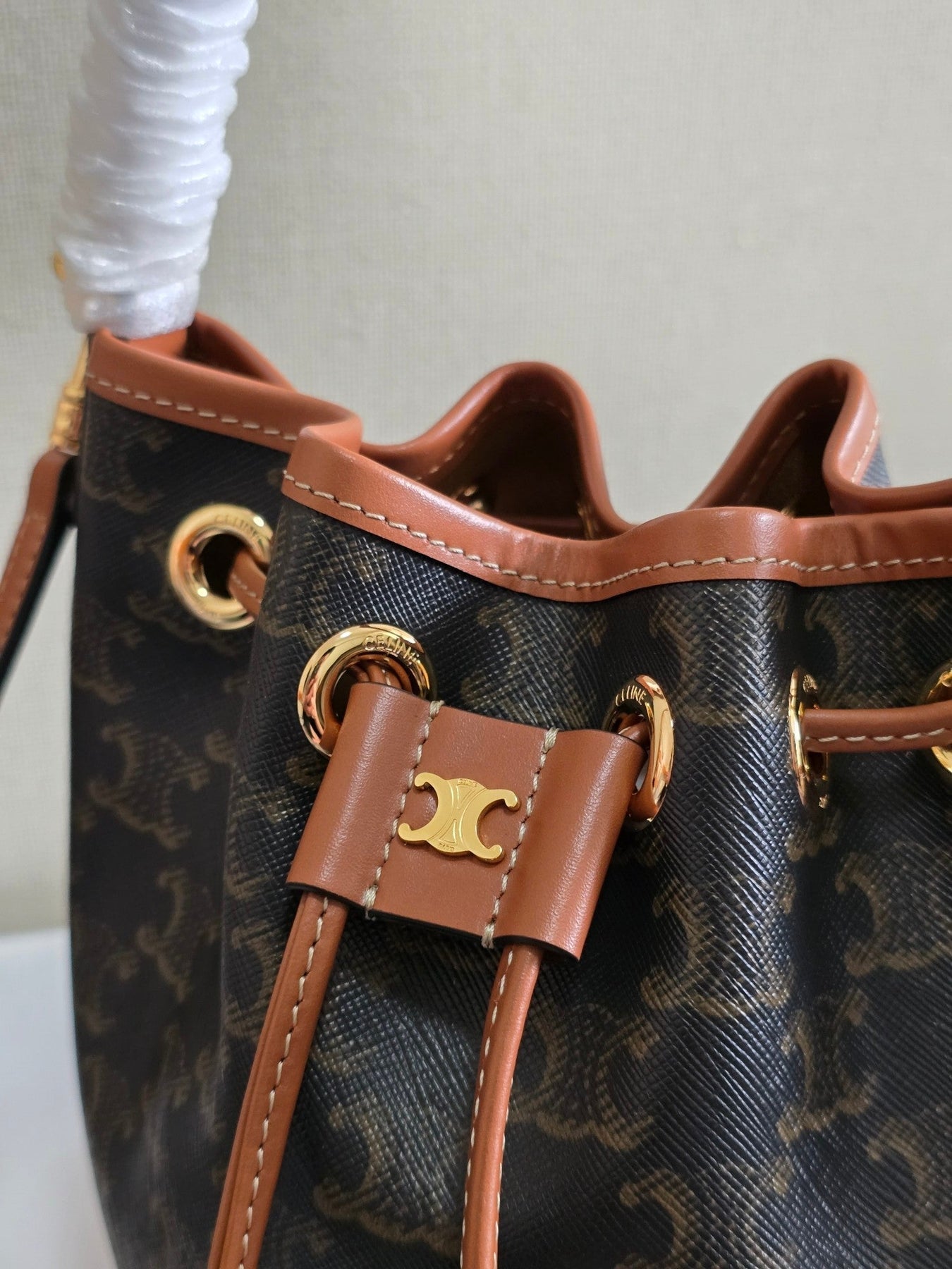 CLARA BAG 19 IN BLACK TRIOMPHE CANVAS AND BROWN CALFSKIN TRIM - Image 9