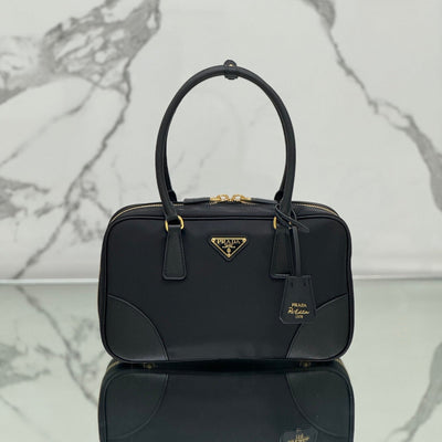 medium top handle bag 30 in black nylon and calfskin trim - main image