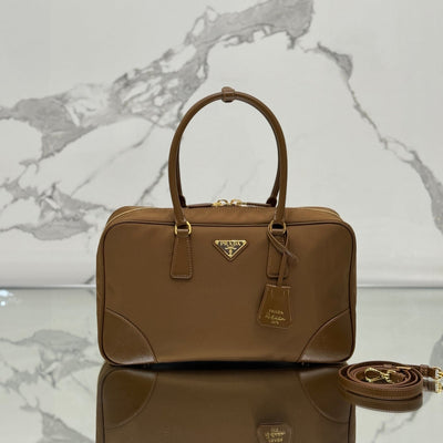 large top handle bag 35 in cherry wood nylon and calfskin trim - main image