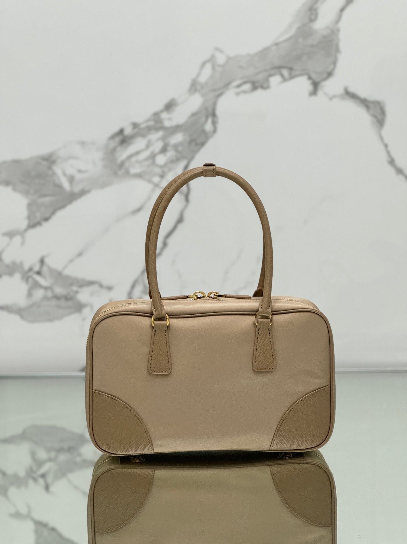large top handle bag 35 in dried moss nylon and calfskin trim - image 2