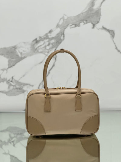 large top handle bag 35 in dried moss nylon and calfskin trim - image 2