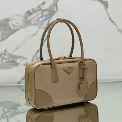 medium top handle bag 30 in dried moss nylon and calfskin trim - image 5