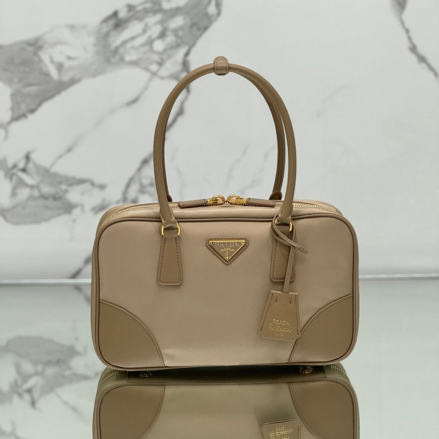medium top handle bag 30 in dried moss nylon and calfskin trim - main image